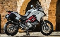 Tutte le parti originali e di ricambio per il tuo Ducati Multistrada 950 Touring USA 2018.